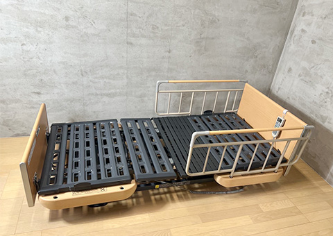パラマウント 中古介護ベッド楽匠S